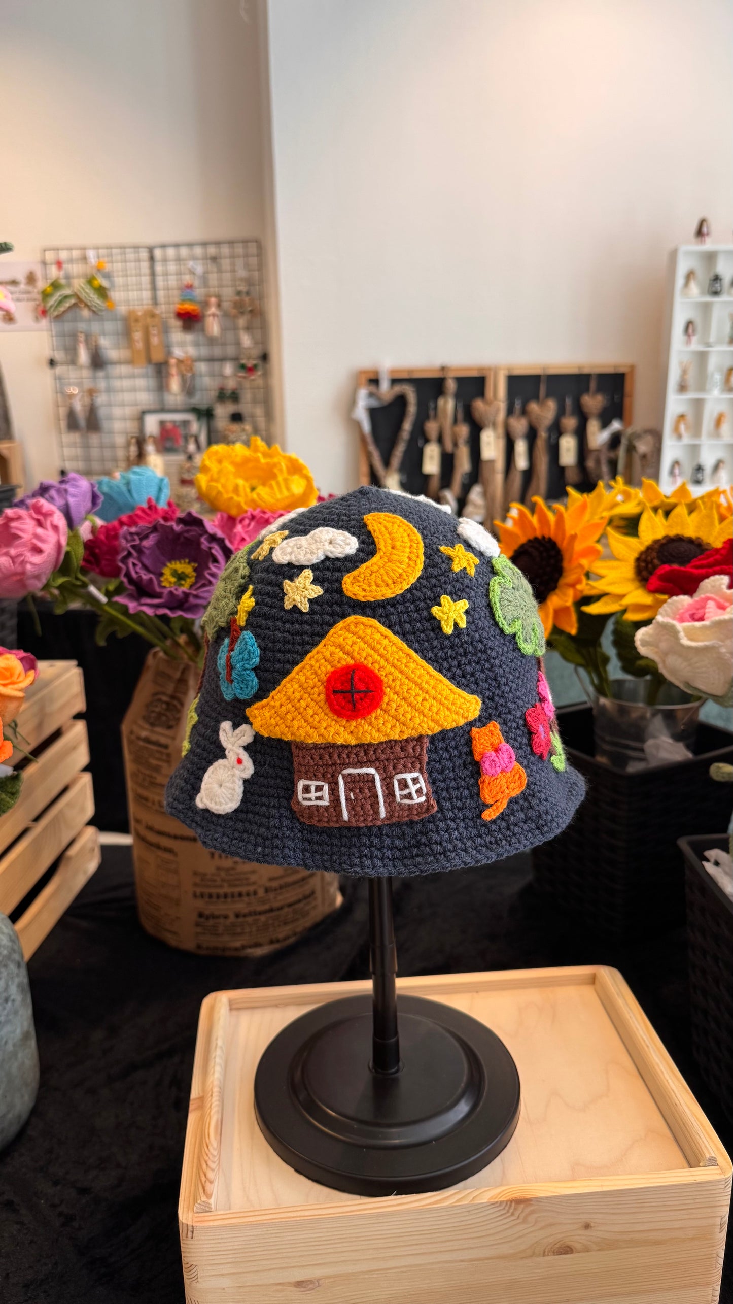 Handmade Crochet Bucket Hat (for kids)