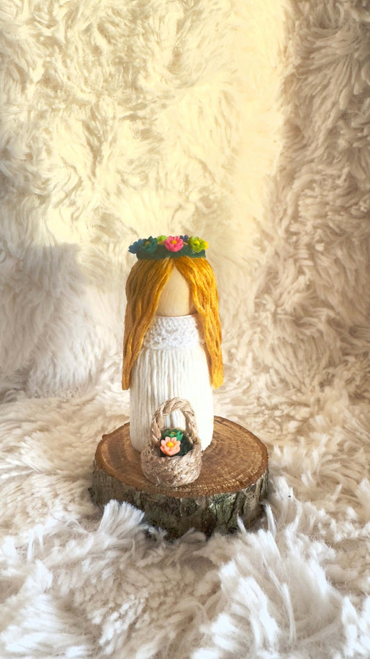 Mini Mid-Summer Girl - Handmade Swedish Midsummer Decoration